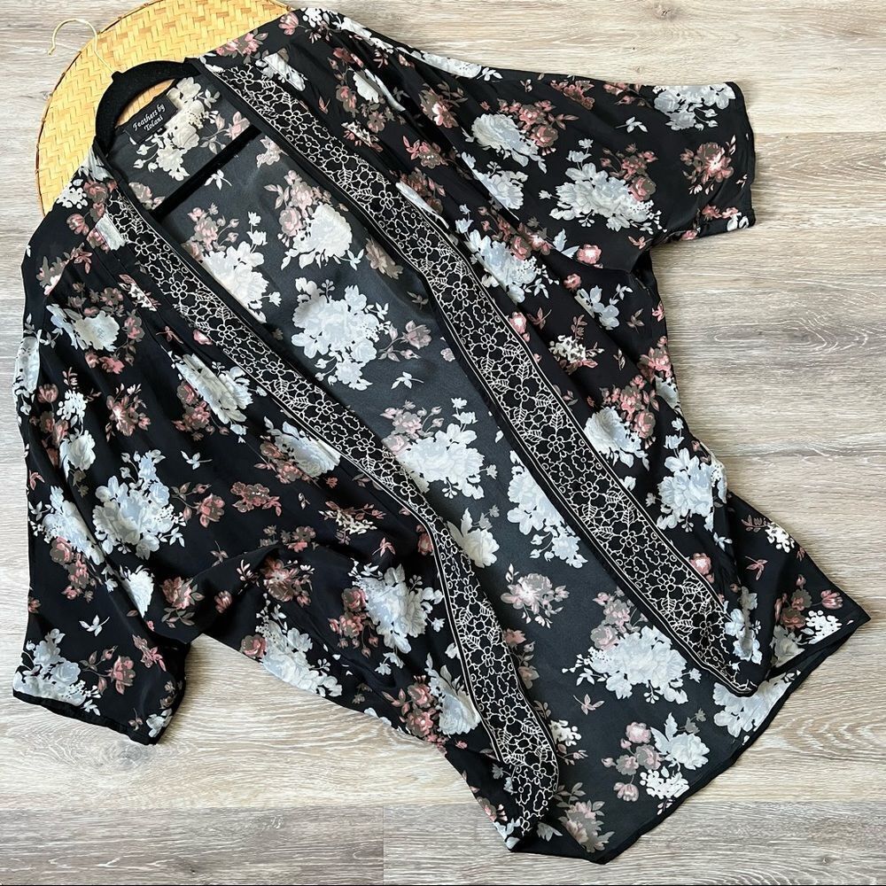 Tolani bohemian printed kimono‎